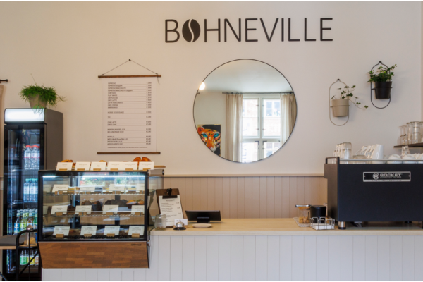 Bild 4 von Bohneville Café